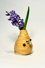 Load image into Gallery viewer, Selection of Beehive Bud Vases
