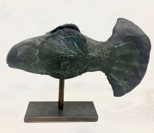 Fan-Tailed, Two-Finned black-and-Blue